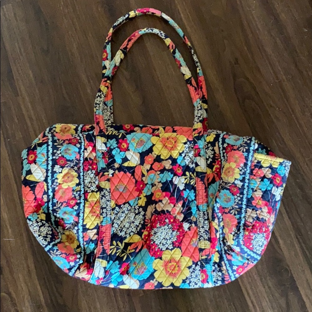 Vera Bradley large duffel bag